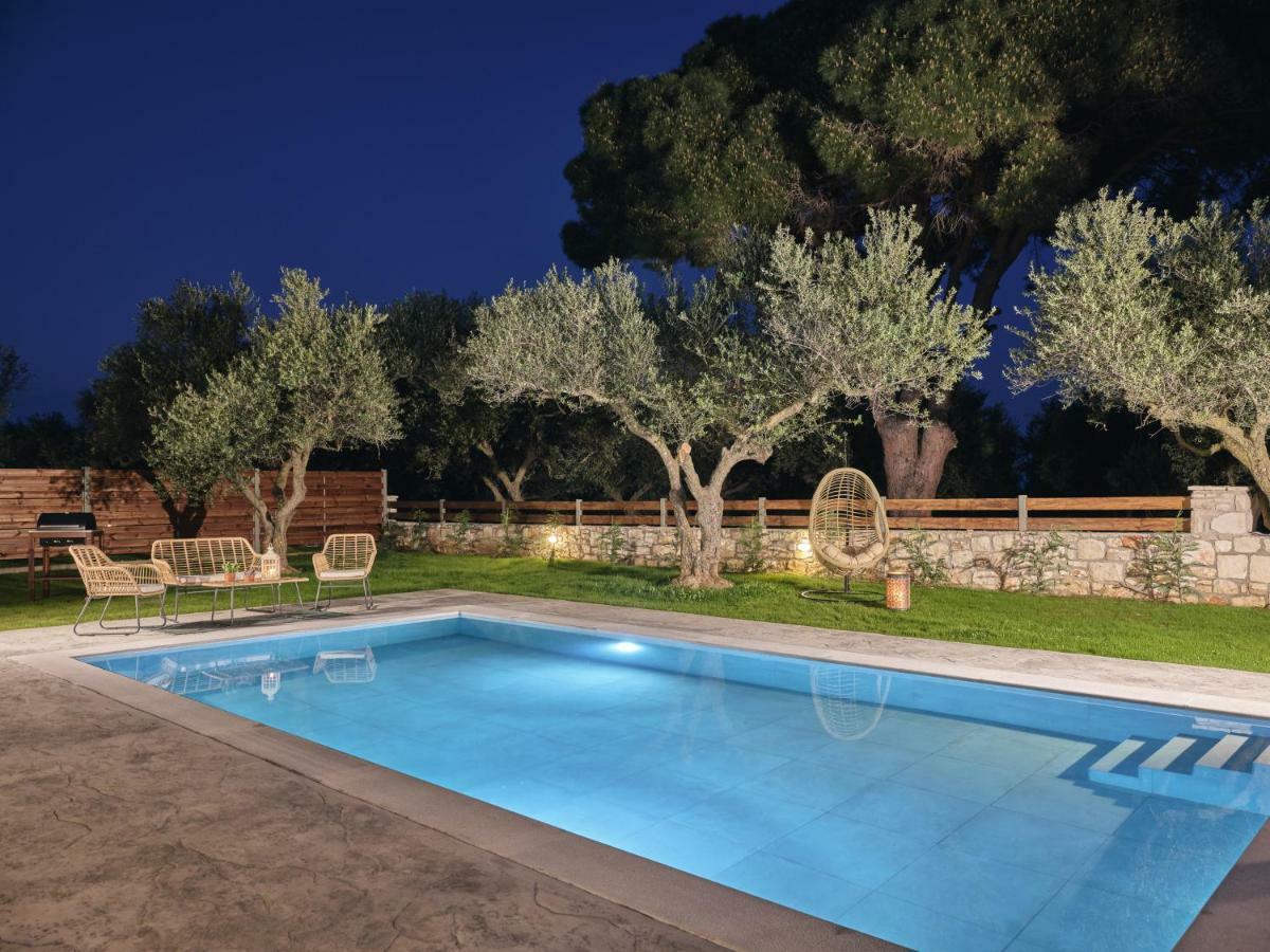Gerakas Luxury Villas Ανω Βασιλικος Εξωτερικό φωτογραφία